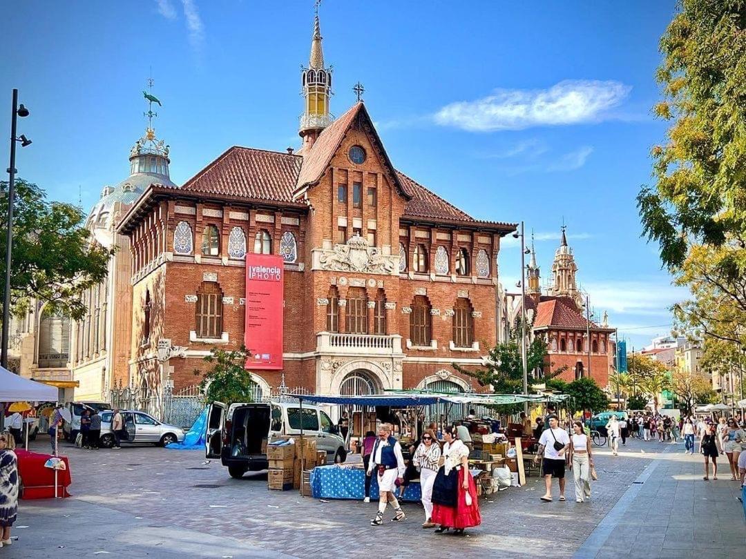 Central Market Beautiful Loft Валенсия Екстериор снимка